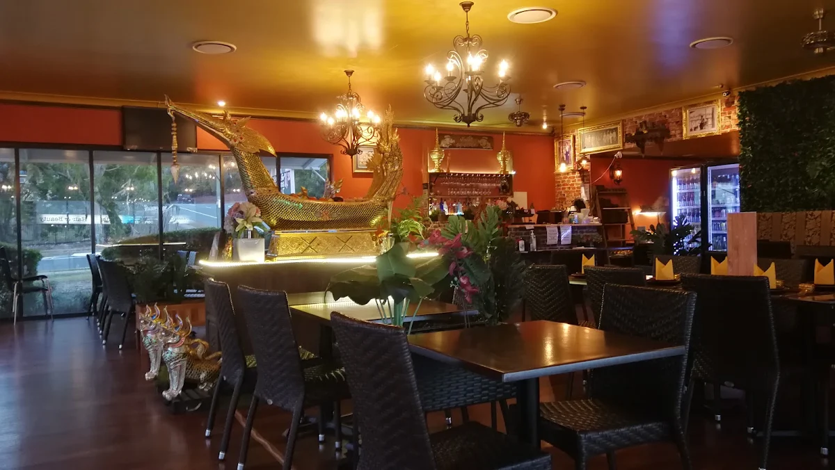 Vibe, Baan Phaya Thai Eatons Hill