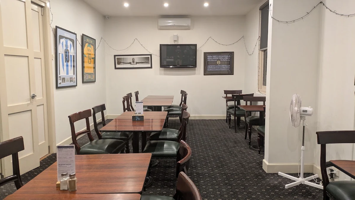 Vibe, Royal Mail Hotel, Sebastopol