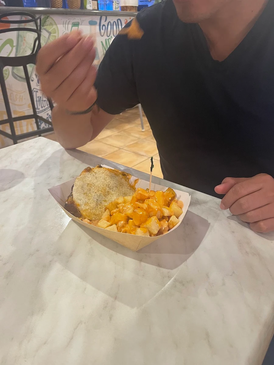 Food & drink, La Arepa Brava