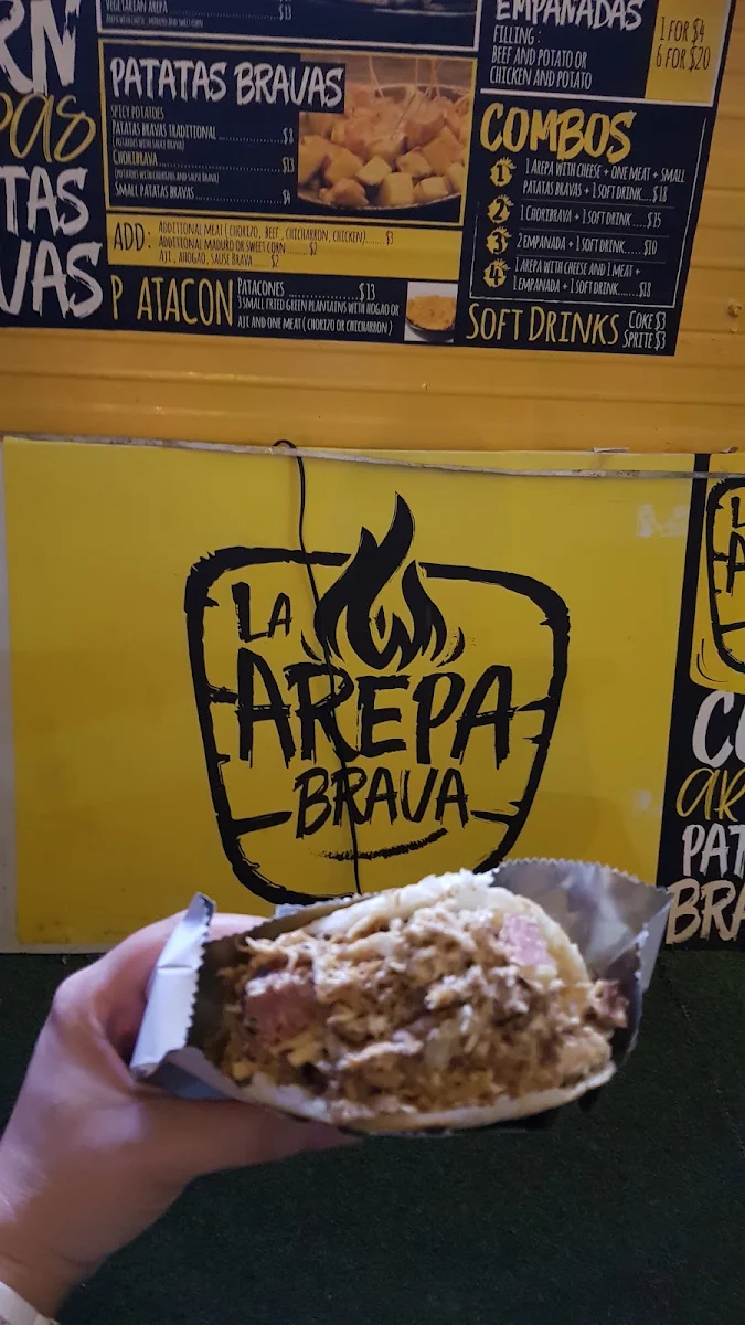Menu, La Arepa Brava