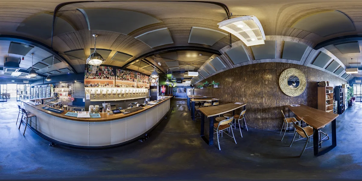 Vibe, Empress Craft Beer Bar