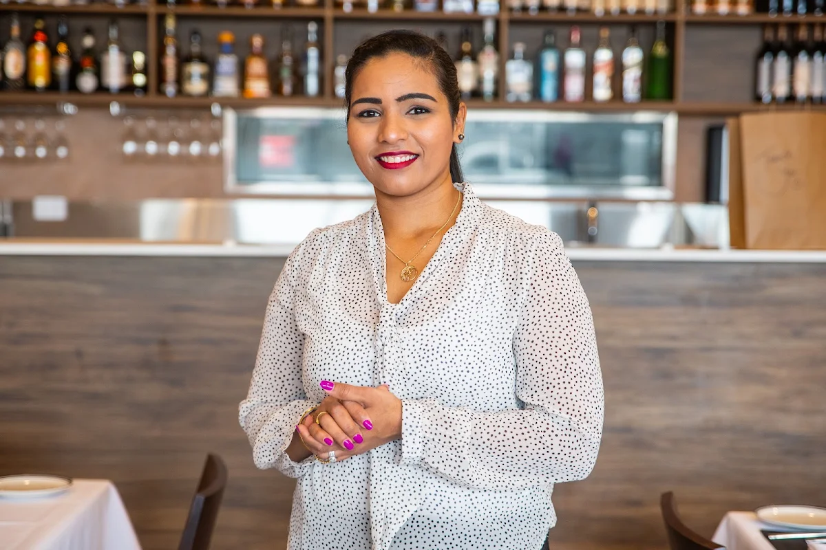 Vibe, Garlic Clove Indian Restaurant