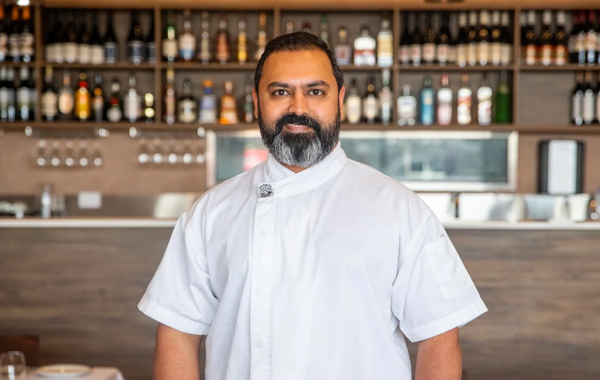 Vibe, Garlic Clove Indian Restaurant