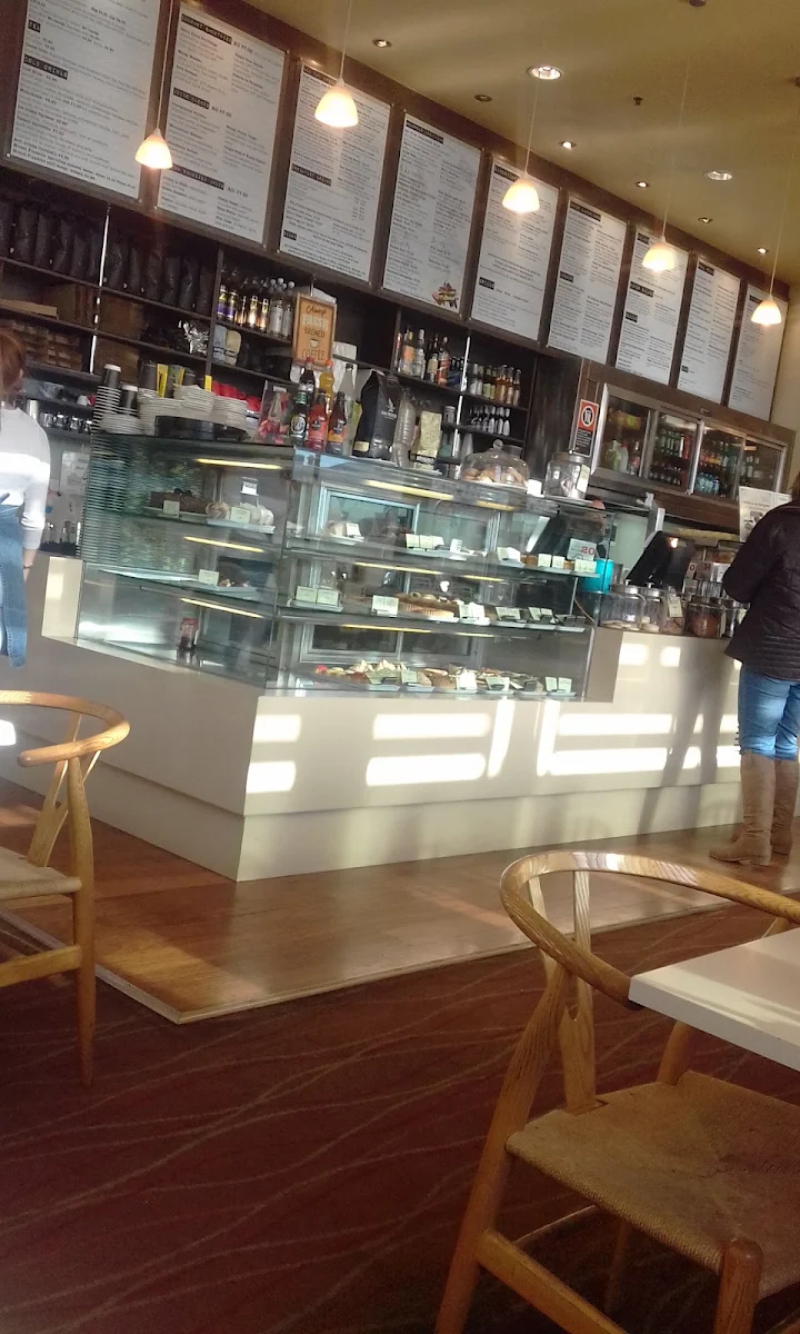 Vibe, Venue Café & Bar