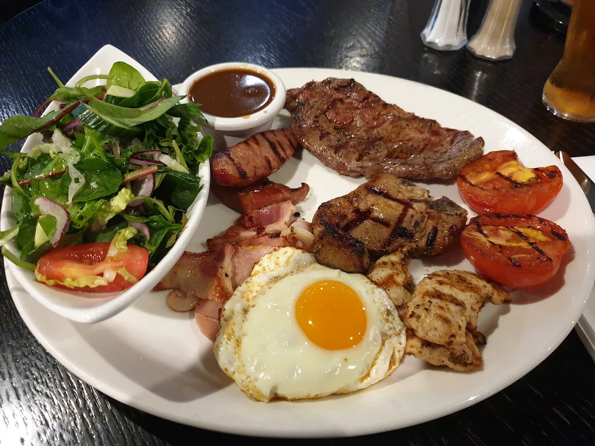 Food & drink, Duke of Edinburgh Hotel