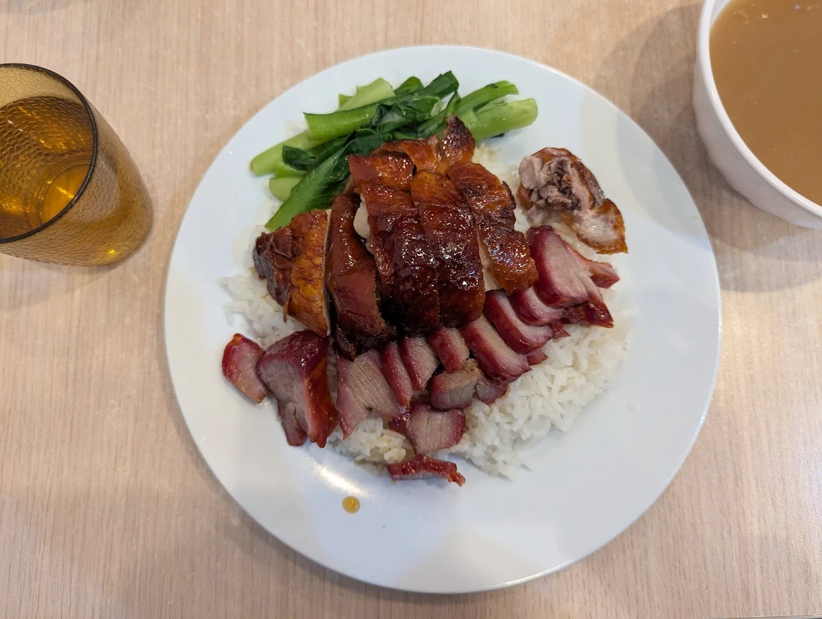Food & drink, Golden Sun BBQ