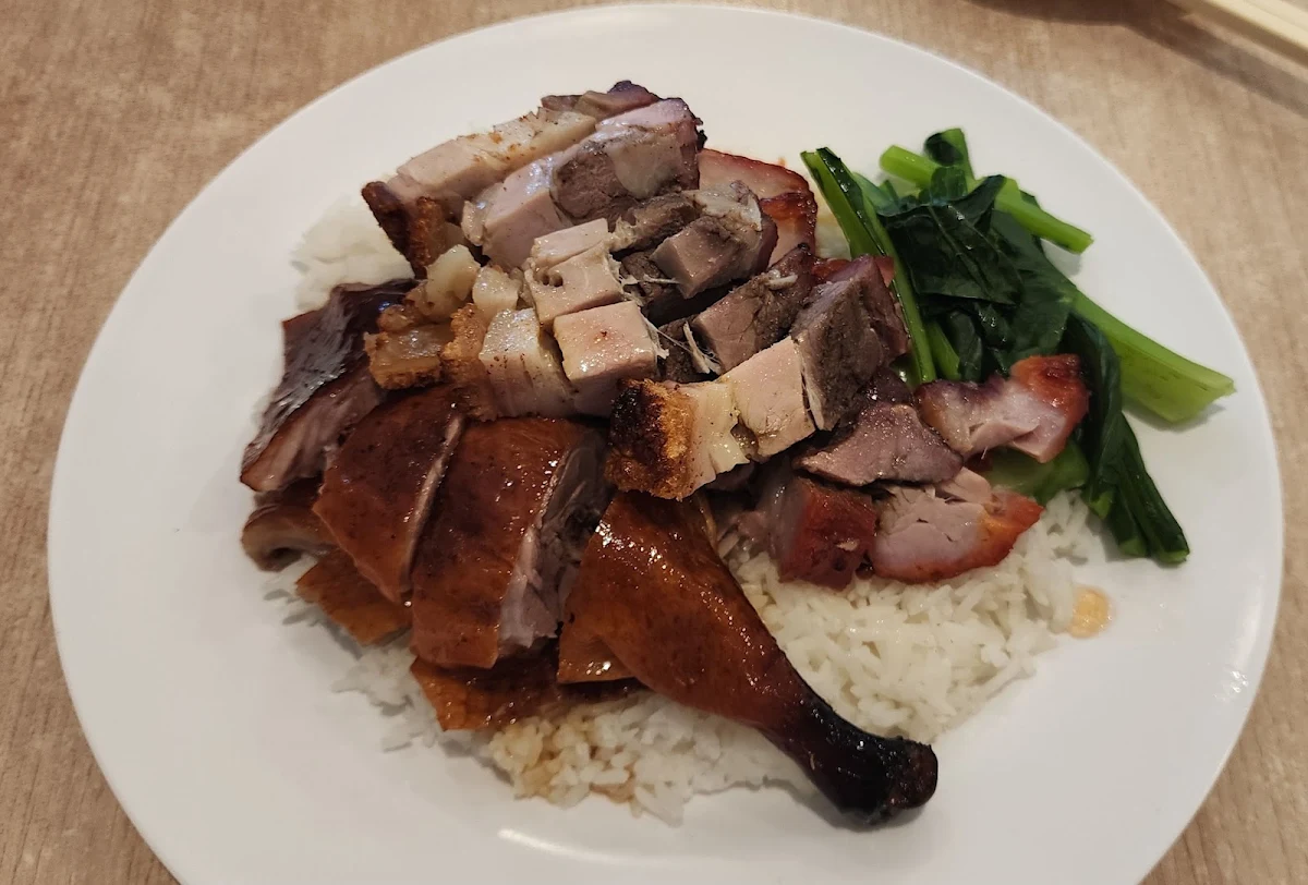 Food & drink, Golden Sun BBQ