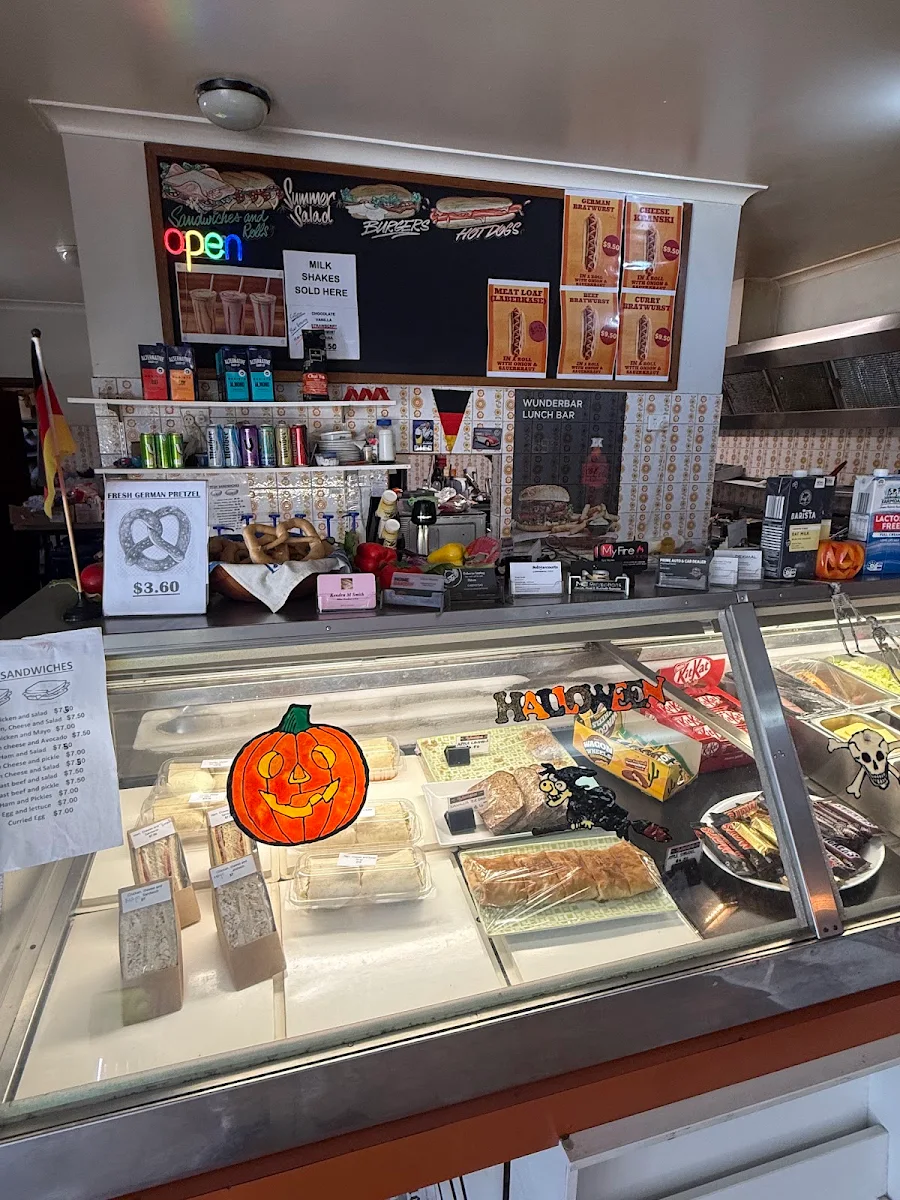 Vibe, Wunderbar Lunch Bar