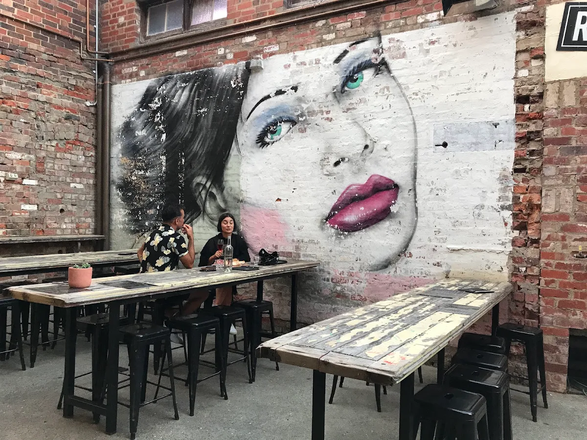 Vibe, Geelong Cellar Door