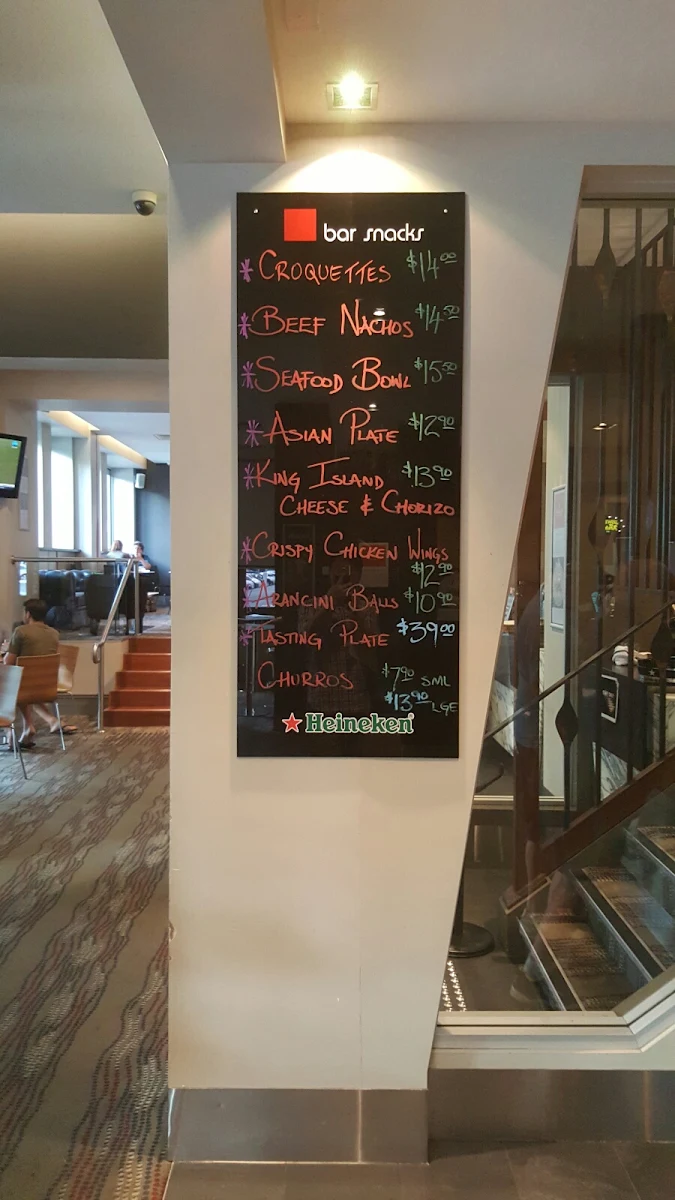 Menu, The Griffins Hotel