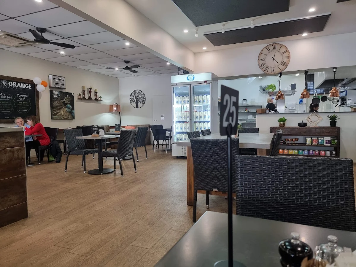 Vibe, Mock Orange Cafe