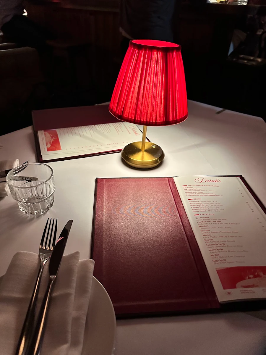 Menu, Tarantino's Adelaide