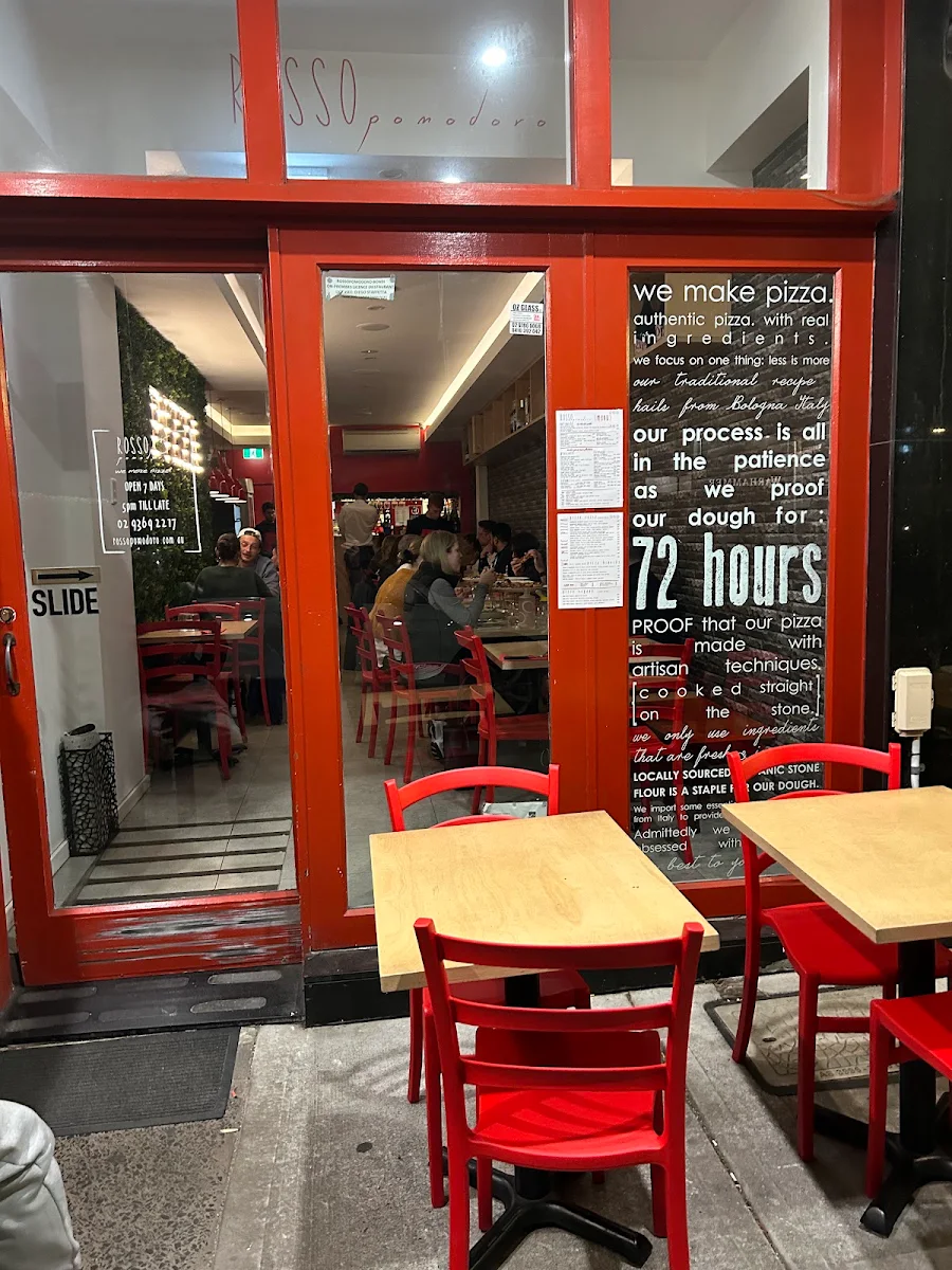 Vibe, Rosso Pomodoro Bondi Junction