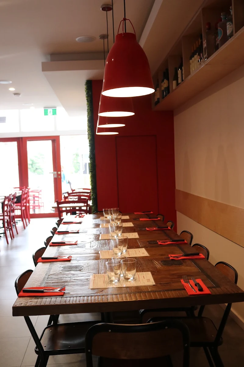 Vibe, Rosso Pomodoro Bondi Junction