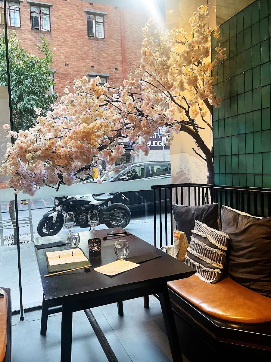 Vibe, Tsuru Japanese Restaurant