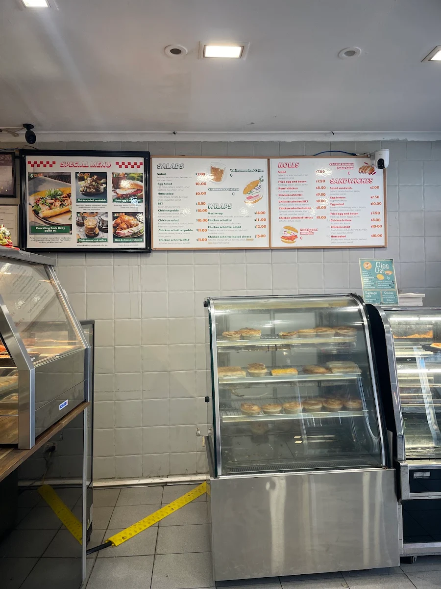 Vibe, JL Bakery
