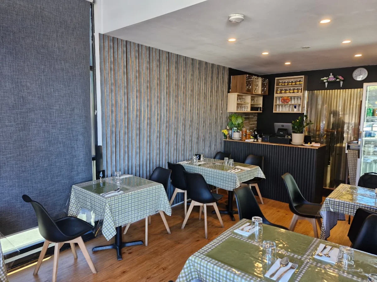Vibe, Wild Asia Graceville