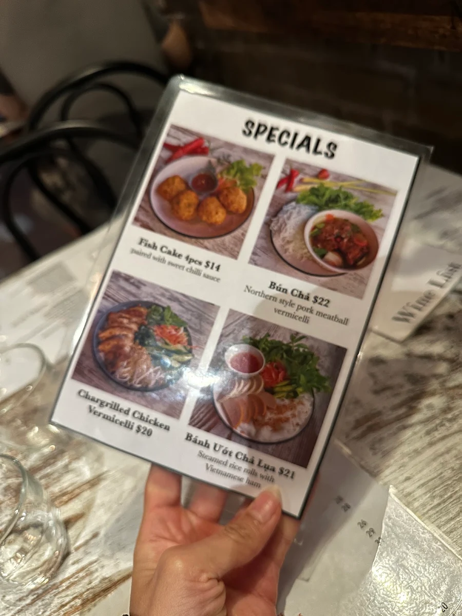 Menu, Song Nhi Vietnamese Restaurant