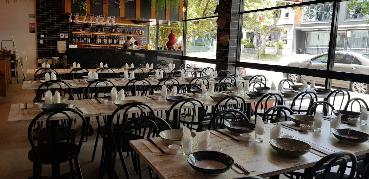 Vibe, Song Nhi Vietnamese Restaurant