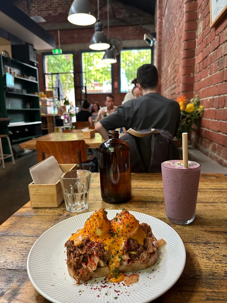 Food & drink, Faraday's Cage