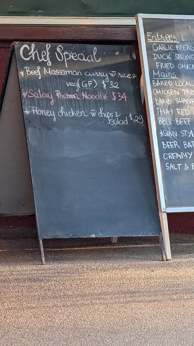 Menu, Big Fig Bistro