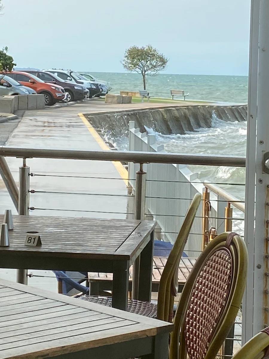 Vibe, The Lighthouse Restaurant