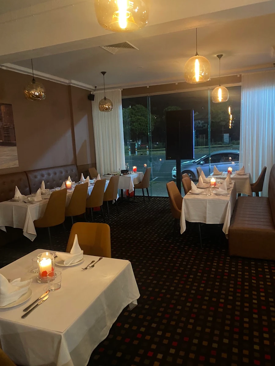 Vibe, Amrapali Indian Restaurant