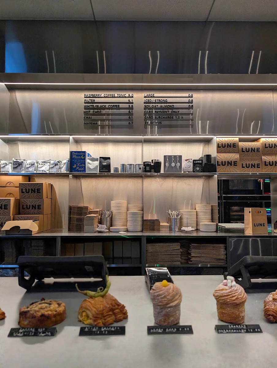 Vibe, Lune Croissanterie Melbourne CBD on Lonsdale