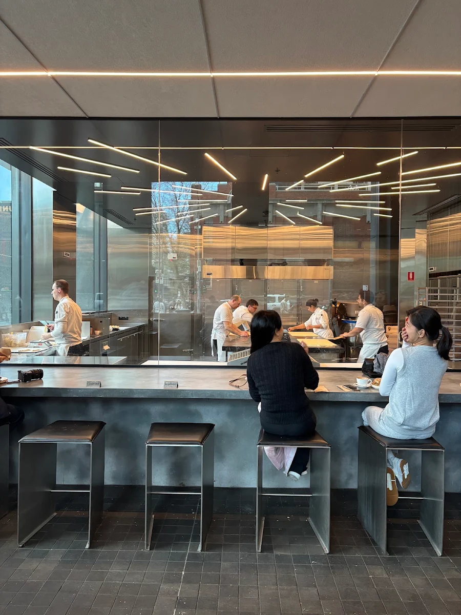 Vibe, Lune Croissanterie Melbourne CBD on Lonsdale