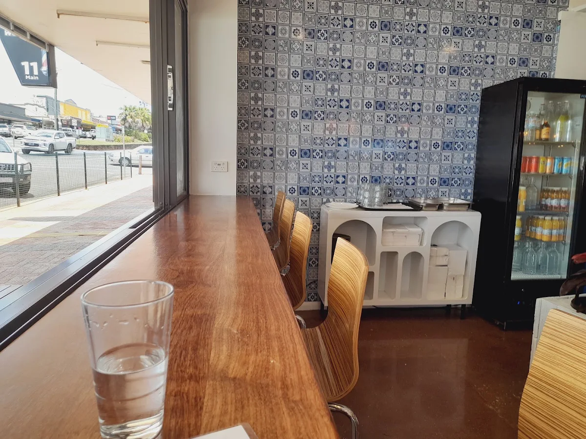 Vibe, Greek Street Food Inc