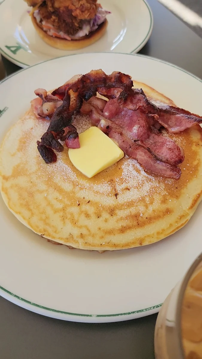 Food & drink, Valentinas Sydney