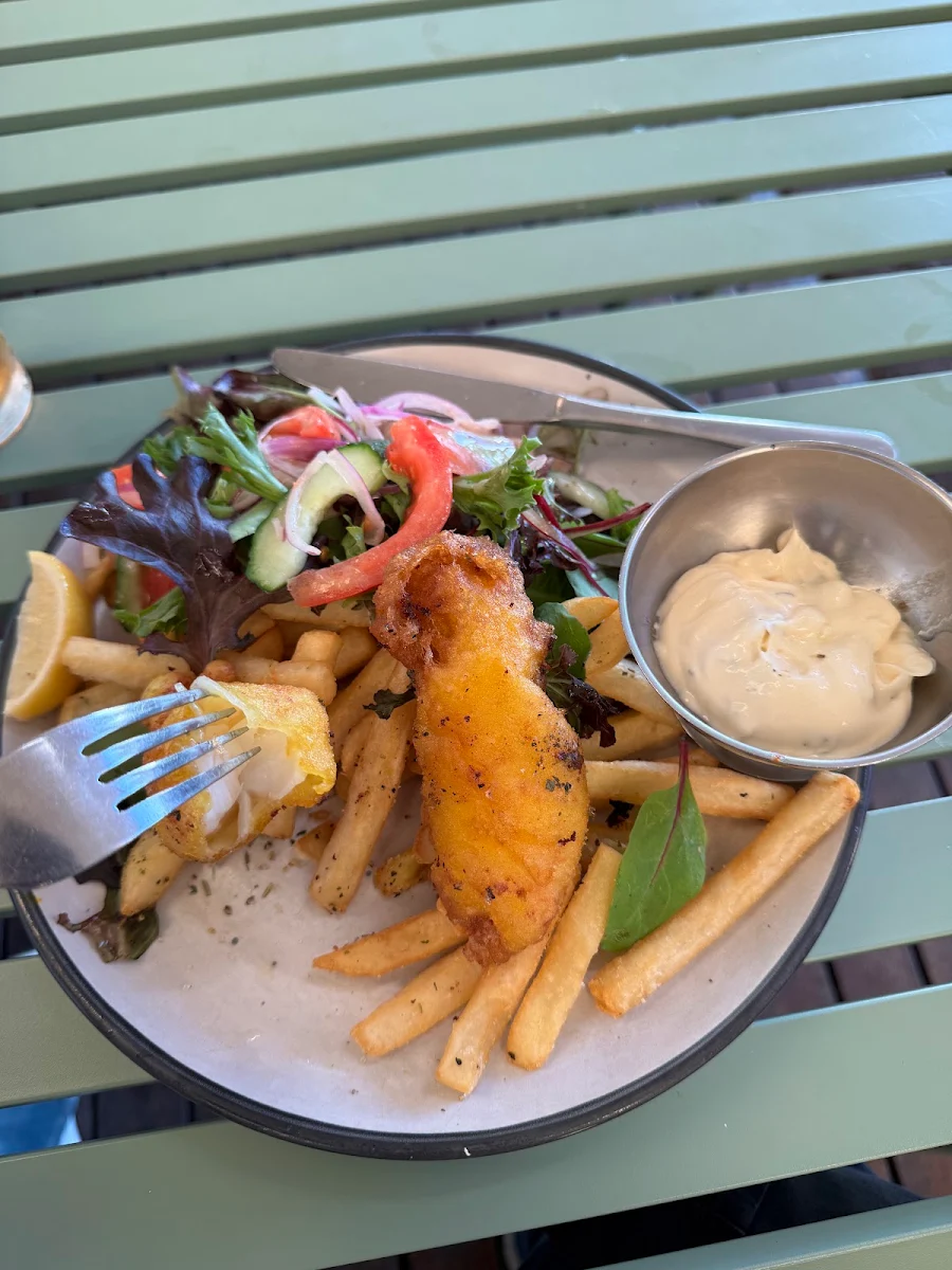 Food & drink, Grand Hotel Healesville - The Local