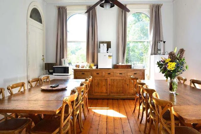 Vibe, Grand Hotel Healesville - The Local