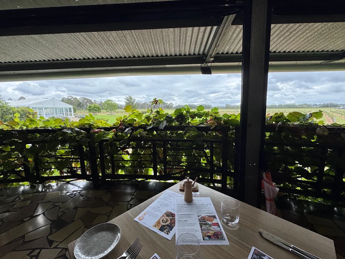 Vibe, Restaurant Cuvée