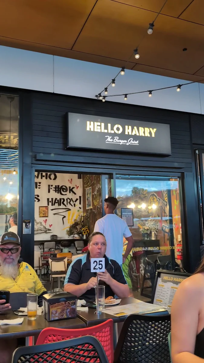 Vibe, Hello Harry The Burger Joint (Park Ridge)