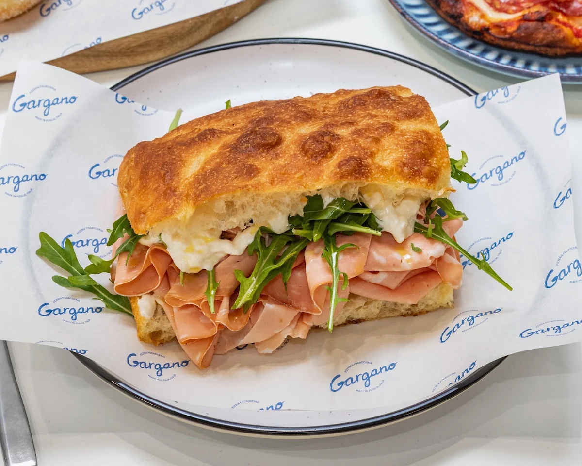Food & drink, Gargano Pizzeria Focacceria