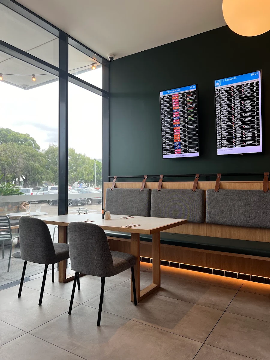 Vibe, Mantra on Sydney Airport Restaurant