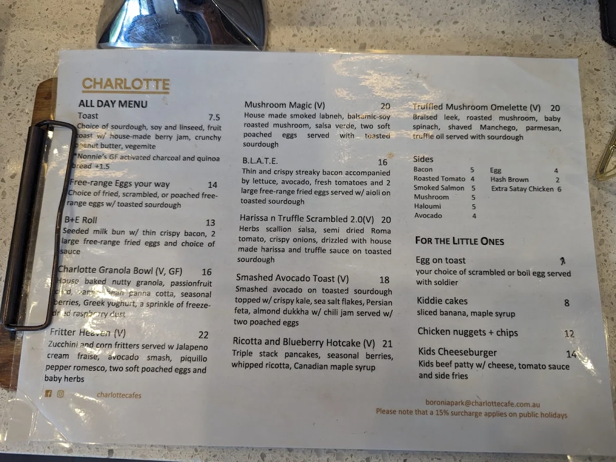Menu, Charlotte Café