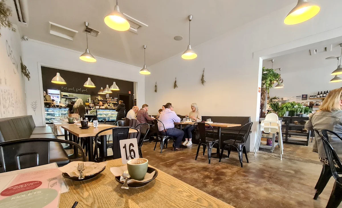 Vibe, The Organik - Cafe - Store - Living