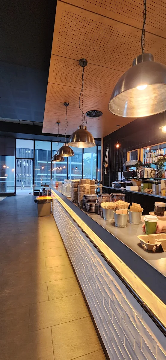 Vibe, Dante's Espresso Bar
