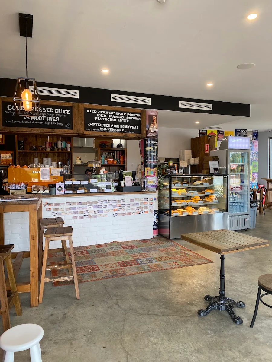 Vibe, Kinky Lizard Cafe Maylands
