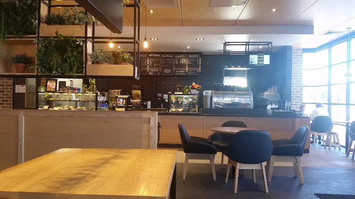 Vibe, McDonald's Urangan