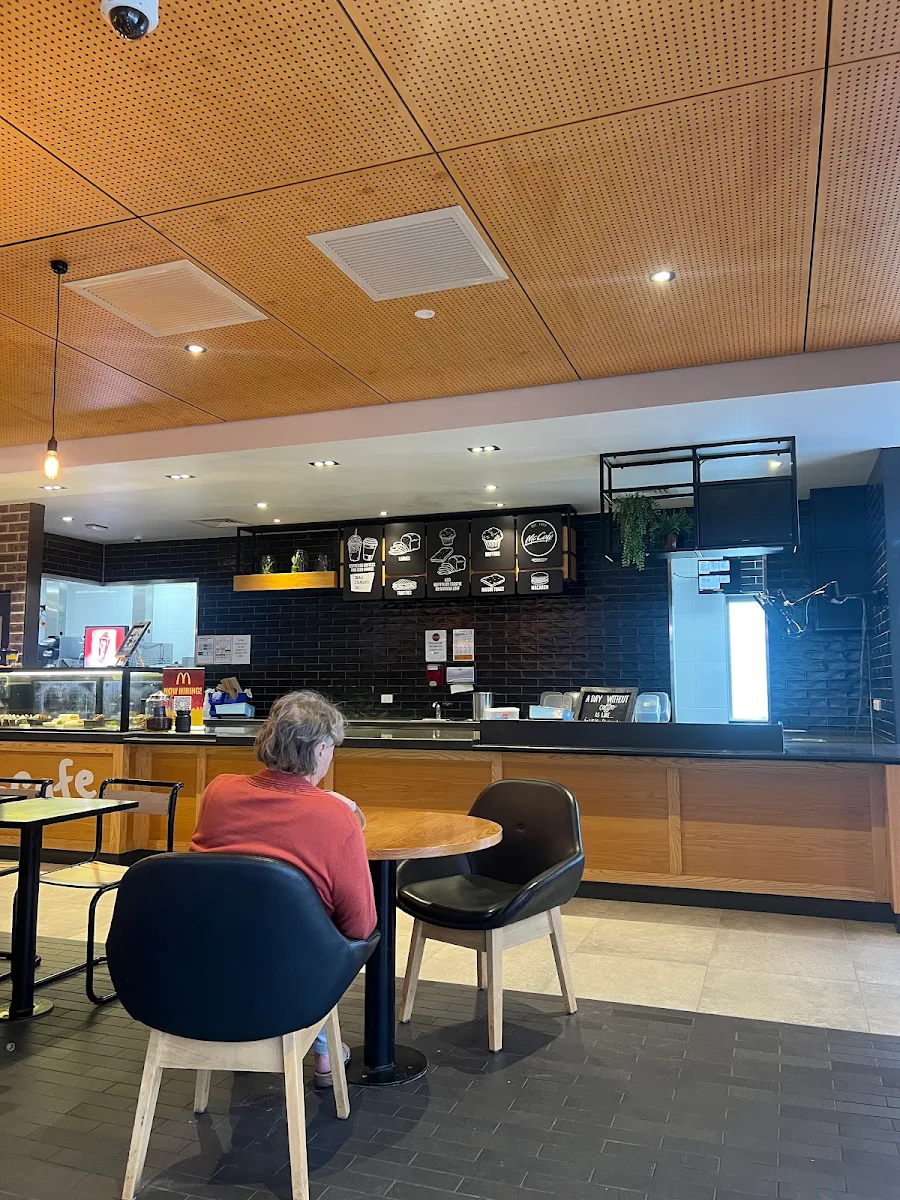 Vibe, McDonald's Urangan