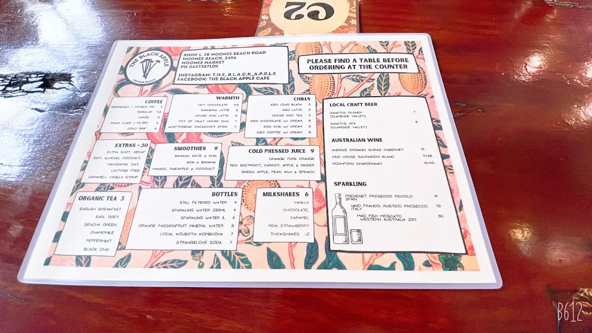 Menu, The Black Apple