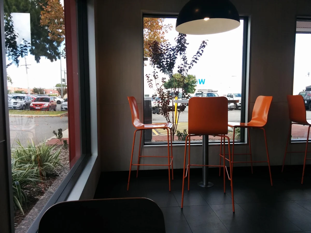 Vibe, KFC Belmont Forum