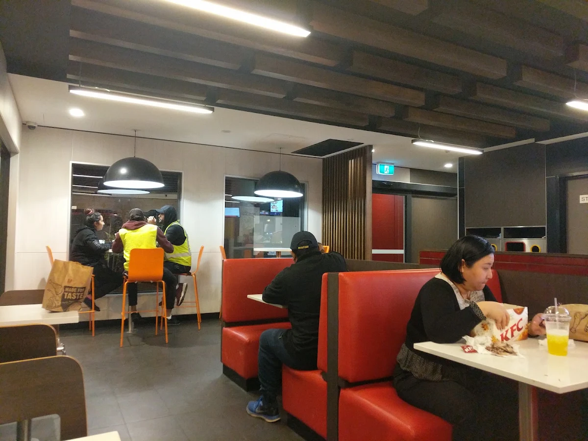Vibe, KFC Belmont Forum