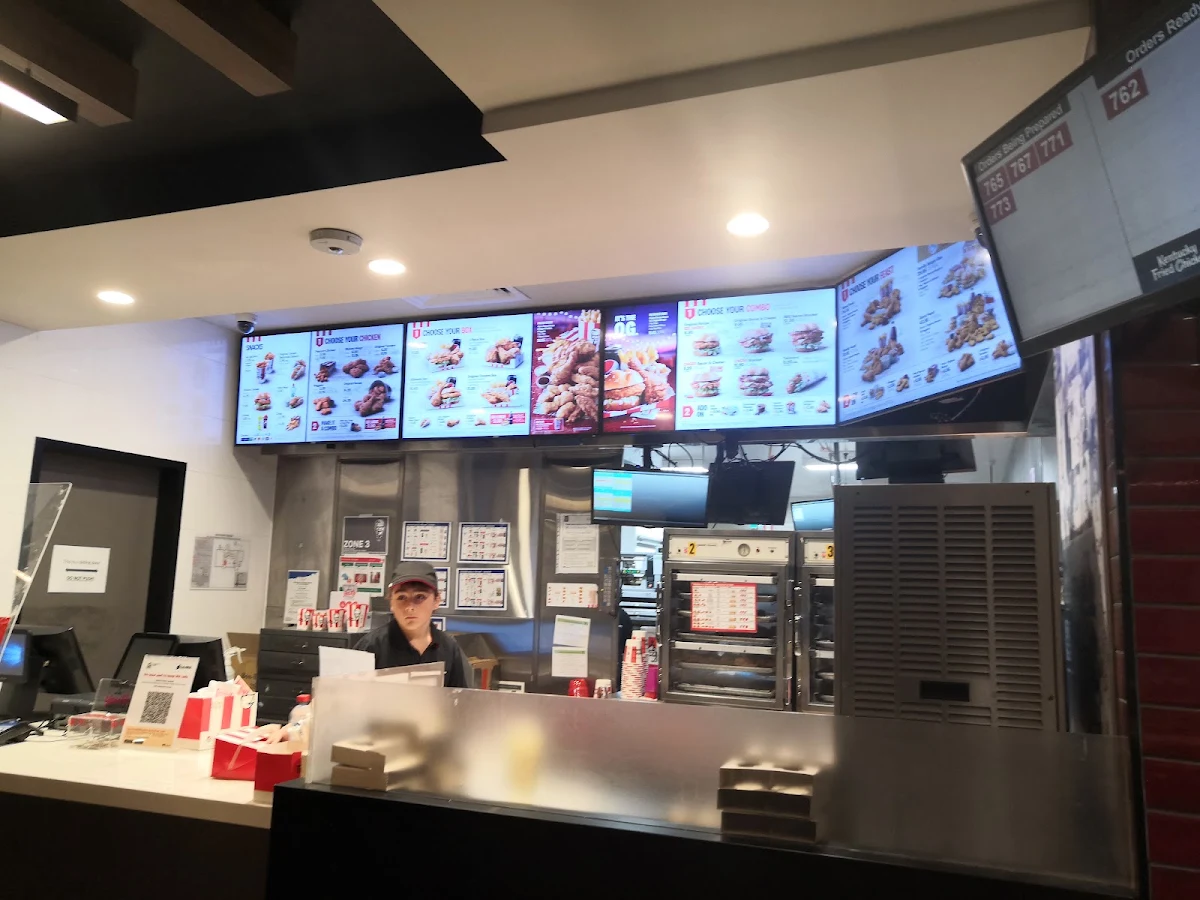 Vibe, KFC Belmont Forum