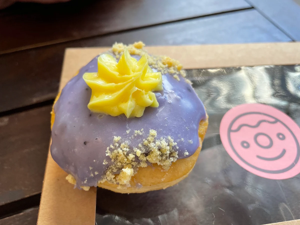 Highlights, Cakeboy Donuts