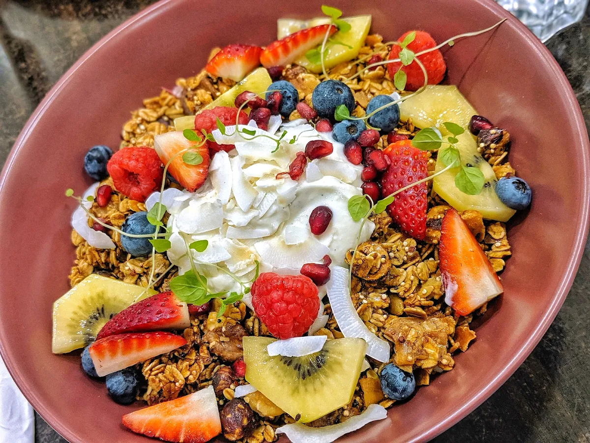 Breakfast Granola, COPPER & CLOVE CAFÉ