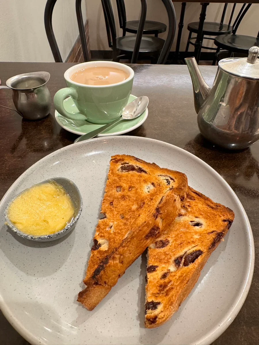 Highlights, COPPER & CLOVE CAFÉ